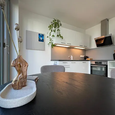Modernes Im Zentrum Apartment *