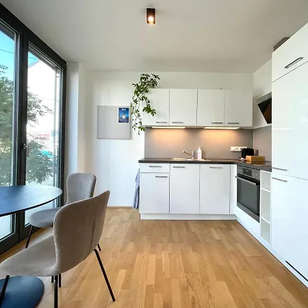Apartment Modernes Im Zentrum *